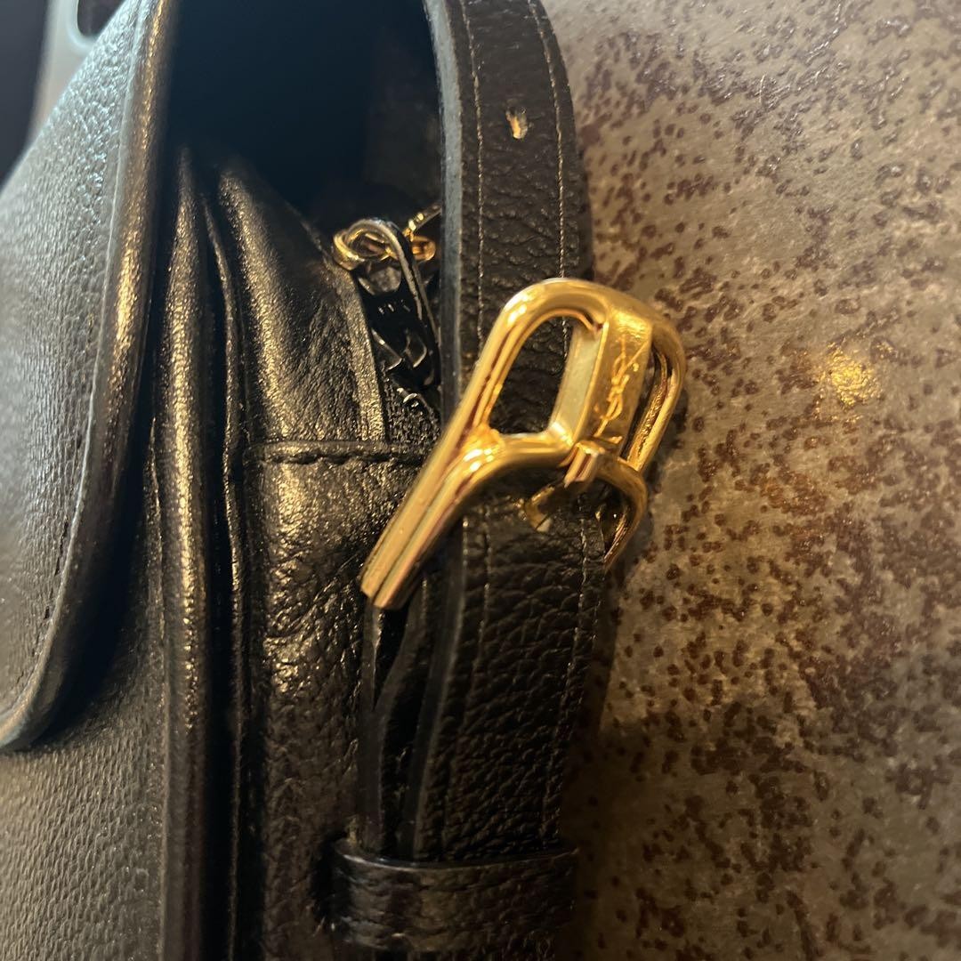 Borsa a tracolla Yves Saint Laurent in pelle nera