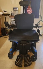 Quickie QM-700 HD Power Wheelchair, Only 9 Months Old, Tilt, 450 Ib Capacity 