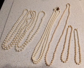 Mixed Lot Of Pearl Strands