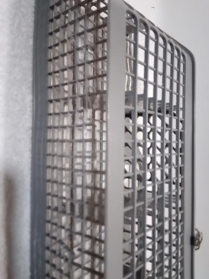 Cesta de cubiertos para lavavajillas GE N.º de parte: WD28X10237 Foto 2 de 4