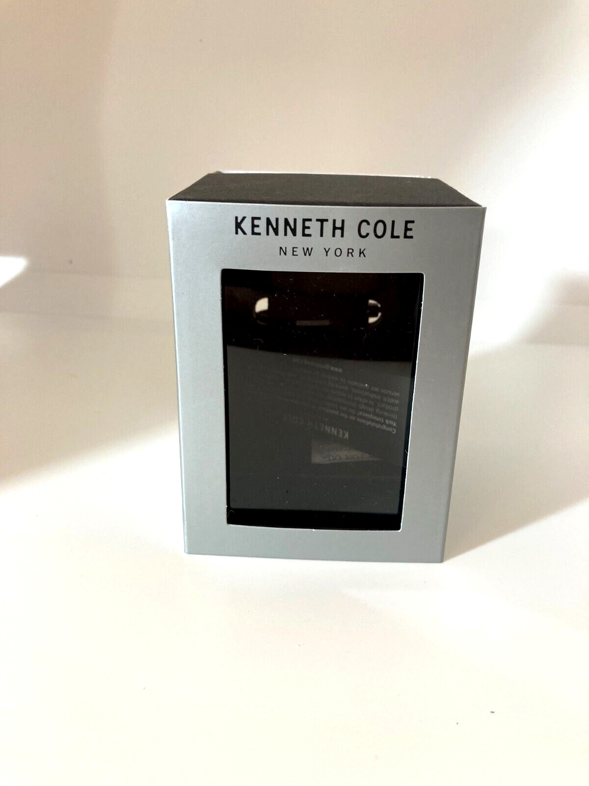 Kenneth Cole New York Men's Watch With Diamond and Leather Band KCWGA7007401