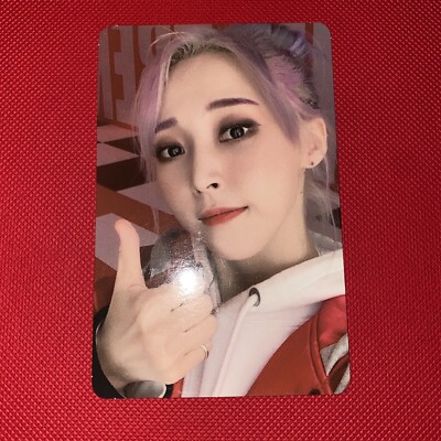 Mamamoo Moonbyul Reality In Black Official Album Photocard - Hip