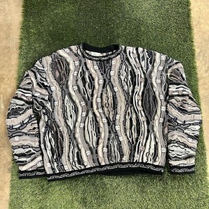 トップス COOGI BLACK L size Coogi Blackout Crewneck-Special Edition – COOGI
