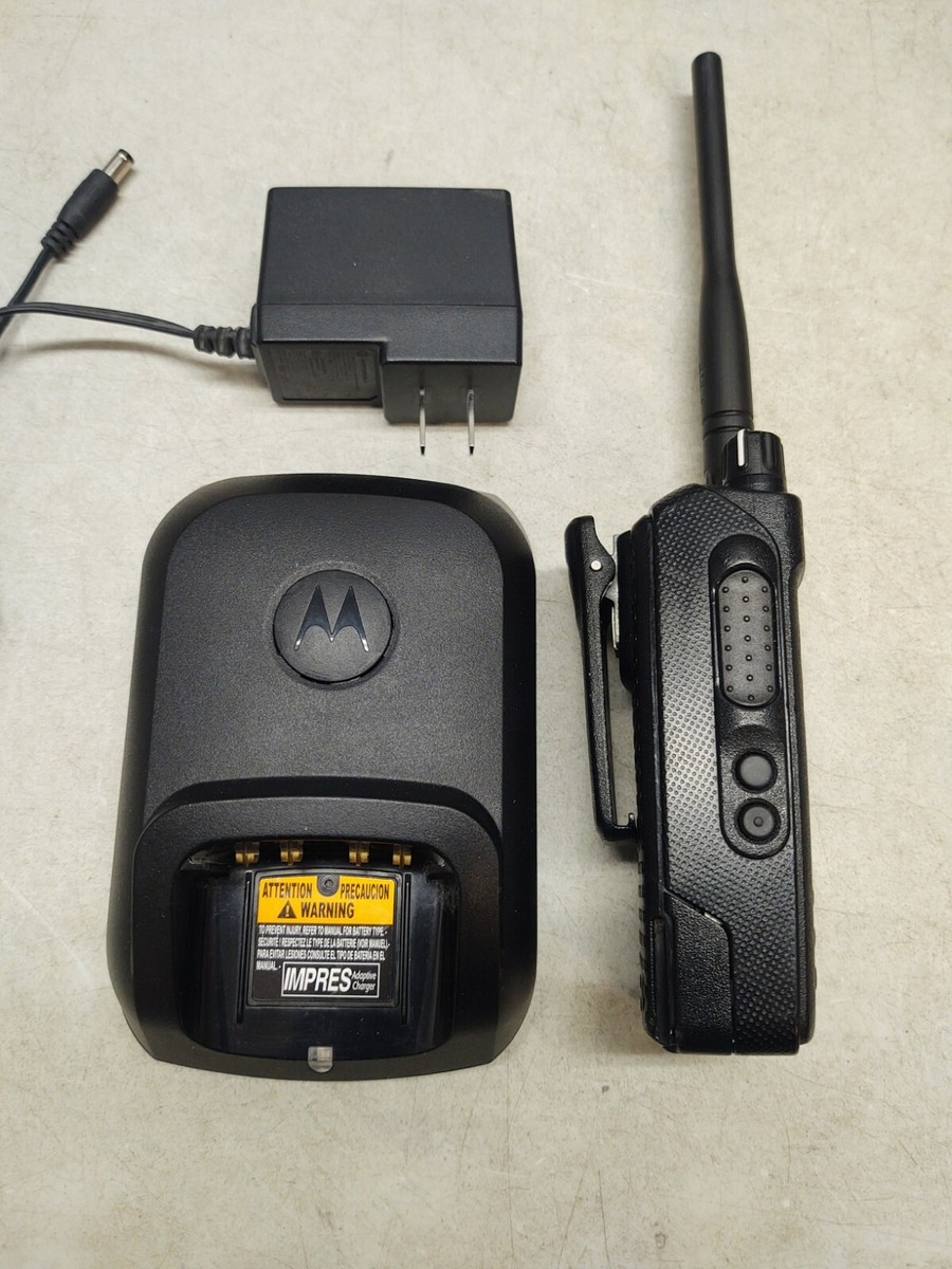 Motorola XPR3500 VHF 136-174mhz MotoTRBO digital radio
