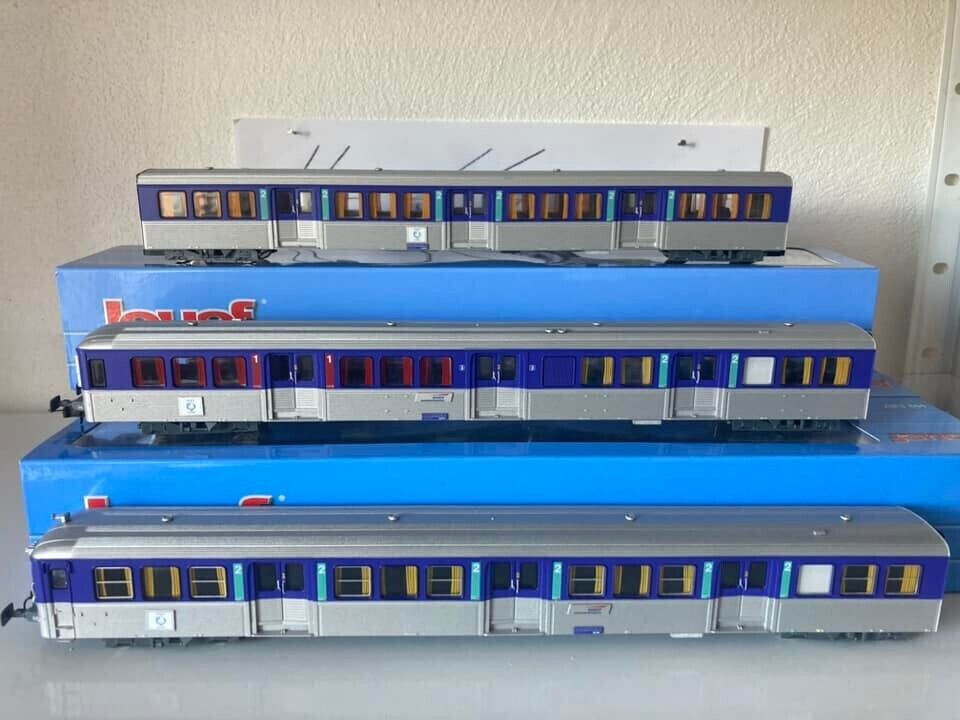 Animez votre circuit avec les 3 voitures RIO 80 Centre SNCF Ep V JOUEF HJ4184 HO