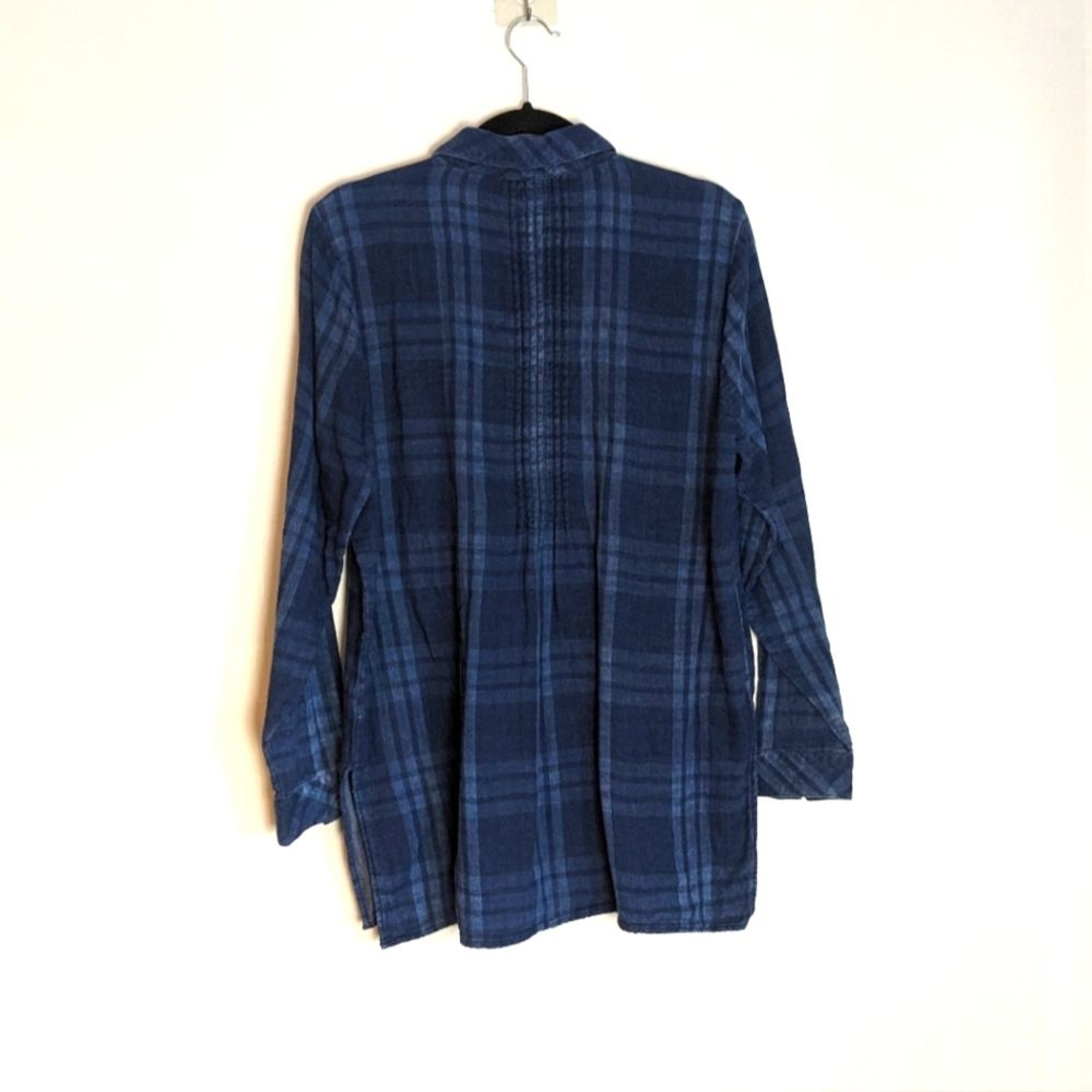 Faherty Plaid Button Front Blouse Size S Blue - image 2