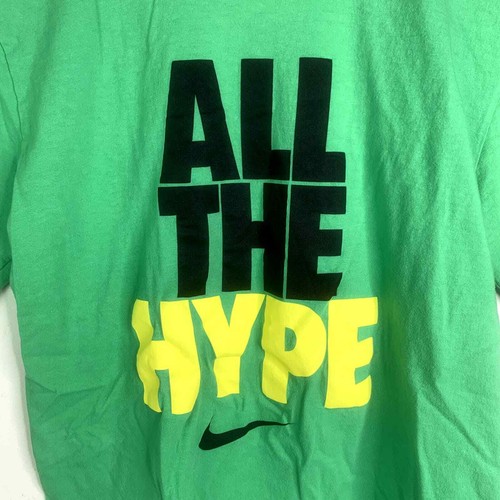 Nike ALL THE HYPE Grafik Text T-Shirt grün schwarz Swoosh Logo Herren Größe Medium - Bild 2 von 5