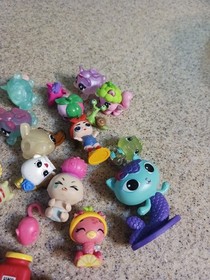 Lot Of Spin Master Hatchimals Colleggtibles Shopkins + Similar Mini Figures