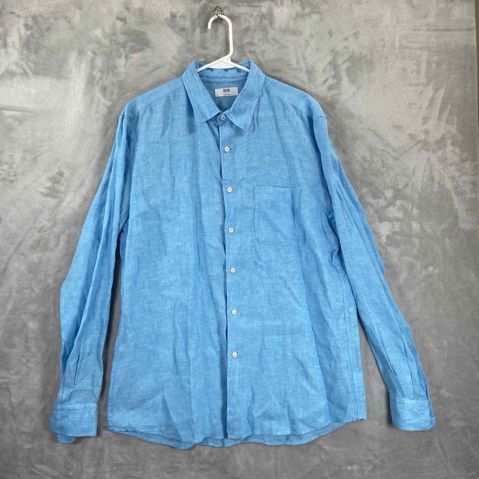 Uniqlo Shirt men's Large Button Up 100% Linen Blue Long Sleeve Casual Pocket