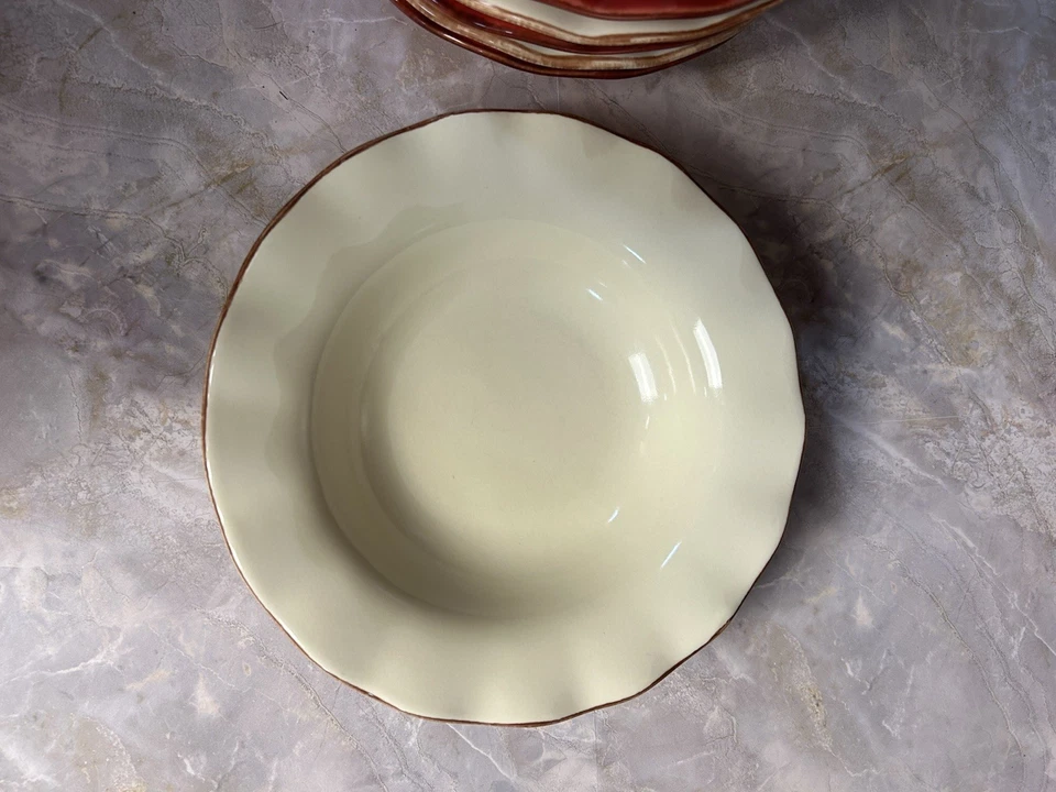 "Juego de 6 cuencos festoneados Park Designs Village Collection en rojo y beige 8,5""" Foto 2 de 4