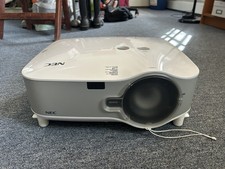 NEC NP2000 LCD PROJECTOR; 3200 lumens; Lamp life: 3000 hours; Noise: 33 dB