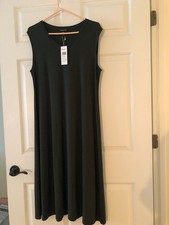 NWT Beautiful Eileen Fisher V neck C/L dress size M Seaweed