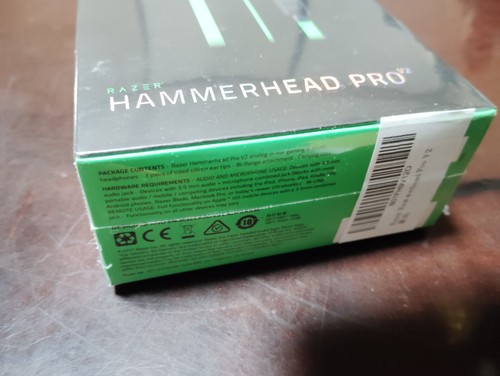 Razer Hammerhead Pro V2 Gaming Earphone with Microphone [Ja 20.3 x 11.8 x 5.7 cm - Picture 16 of 18