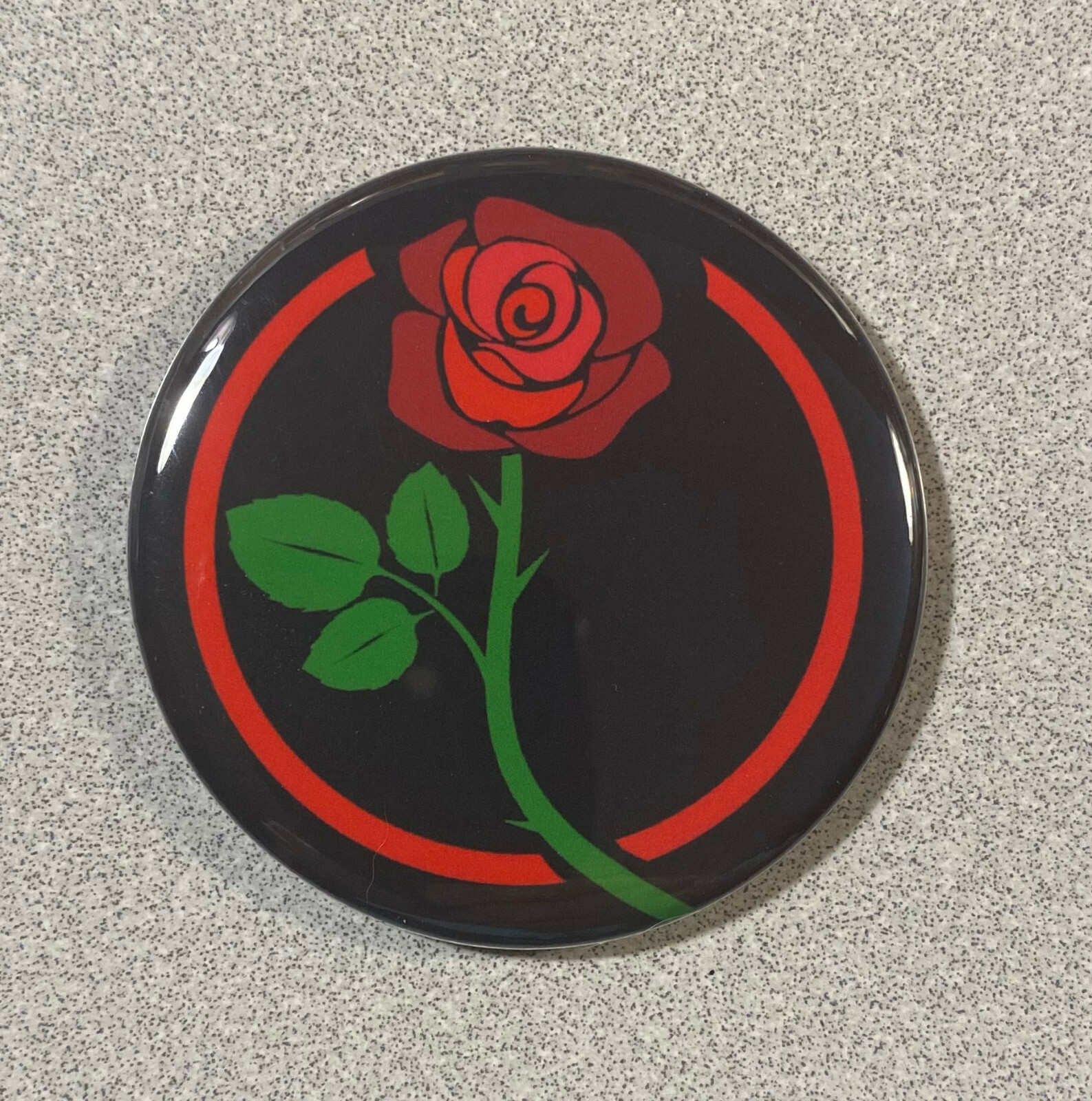 DSA - DEMOCRATIC SOCIALISTS OF AMERICA RED ROSE 2 1/4