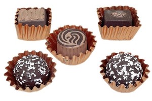 5 Fake Chocolates Truffles Faux Candy In Metal Papers Holiday Display Prop