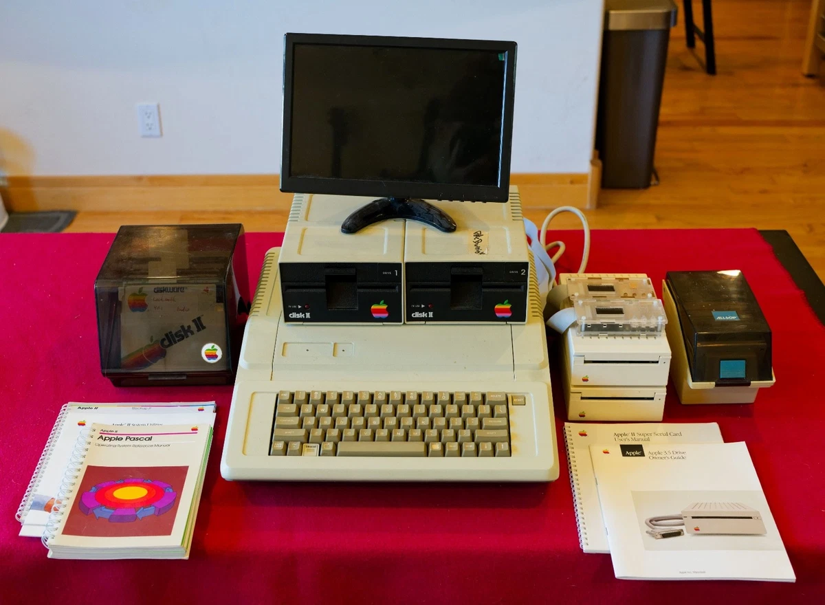 Apple Iigs Monitor for sale | eBay