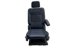 2021-2023 Gmc Yukon Xl Right Rear 2nd Row Seat Captains Chair Black Leather Oem 2021-2023 Gmc Yukon Xl Right Rear 2nd Row Seat Captains Chair Black Leather Oem