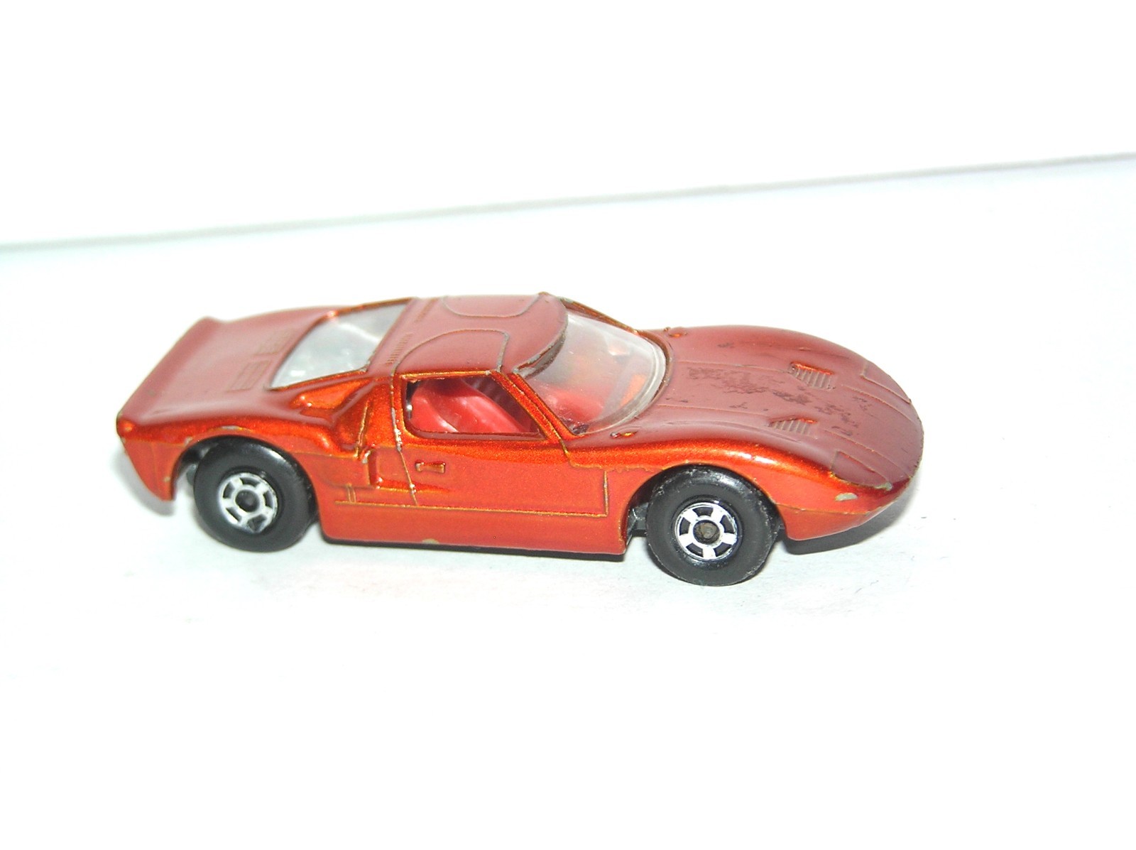 Vintage Matchbox Superfast #41 Ford GT **WHITE LIGHT SPECIAL**