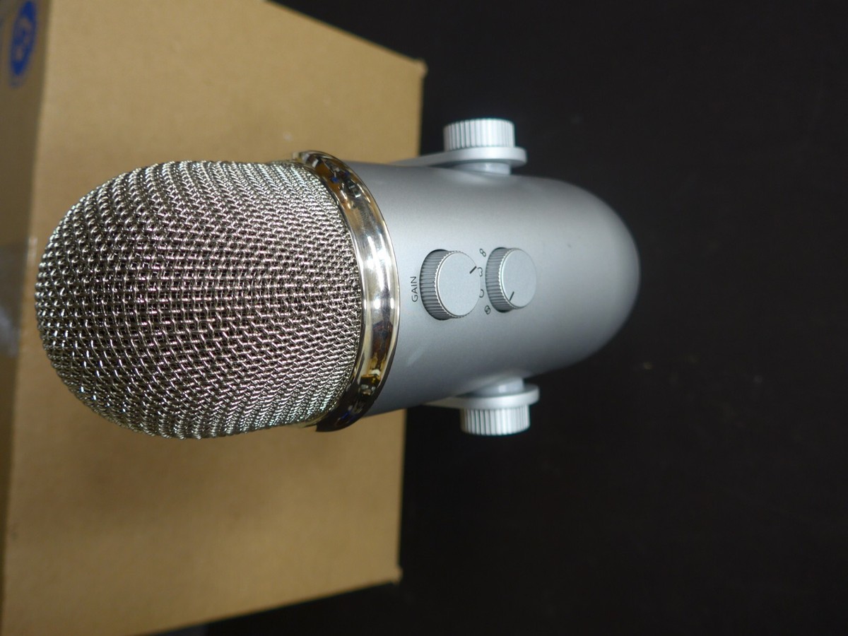 Blue Microphones Yeti USBマイク シルバー Amazon.com: Blue Microphones Yeti Silver USB Mic for