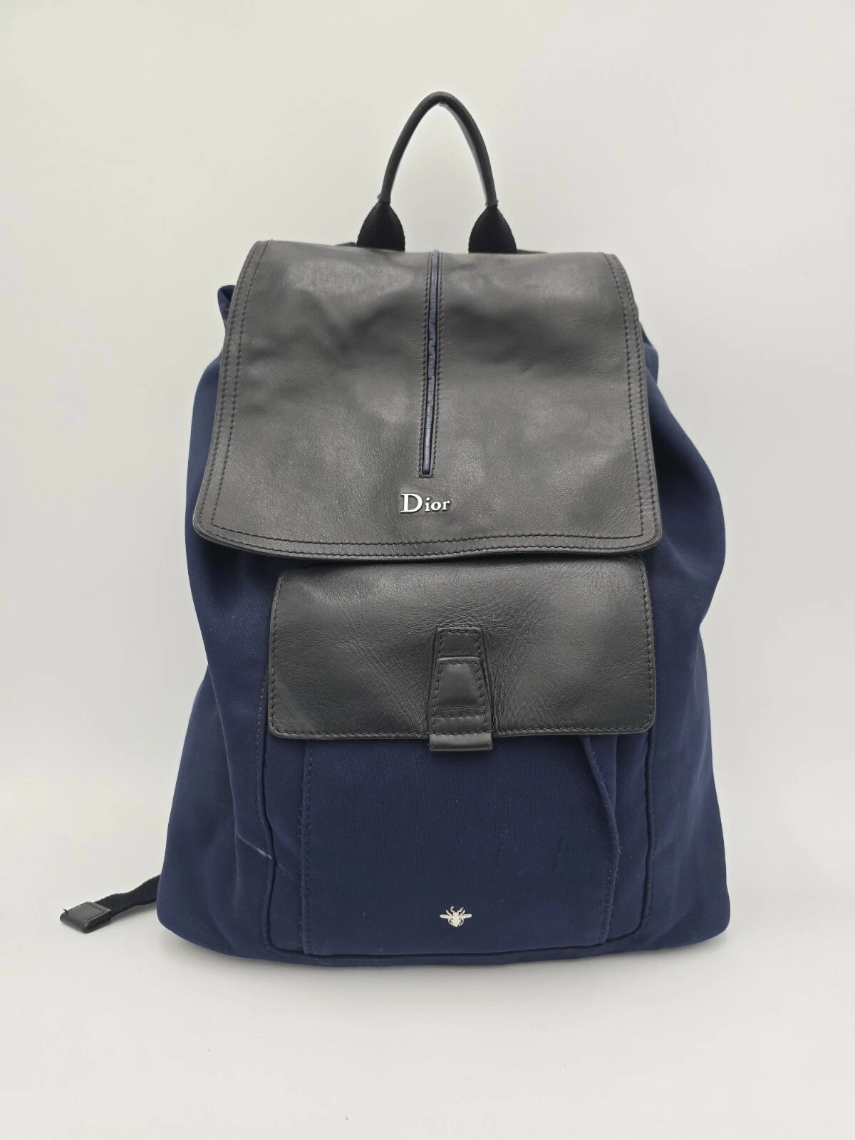 Sac à dos Christian Dior cordon nylon et cuir ( état à vérifier )