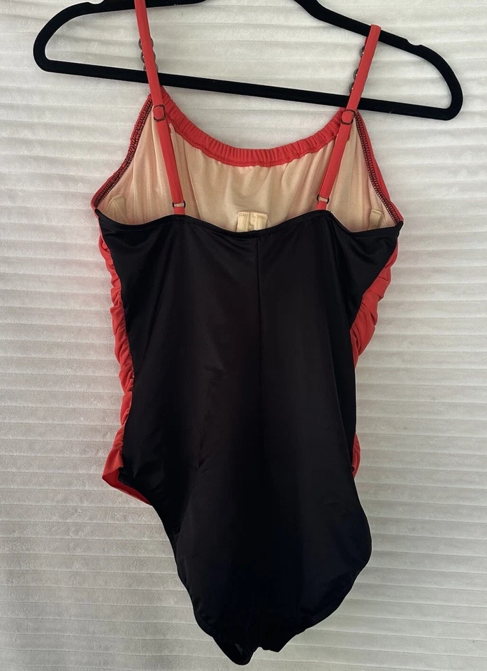 NUEVO SIN ETIQUETAS TRAJE MÁGICO 10 Lisa con aros traje de baño adelgazante de una pieza naranja puesta de sol Foto 2 de 4