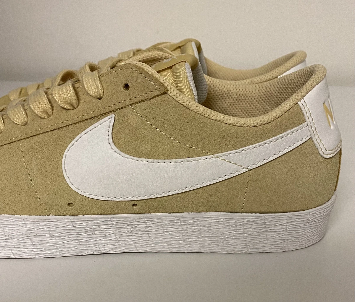 Nike sb blazer low lemon best sale wash