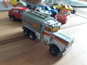 matchbox peterbilt 1981 shell