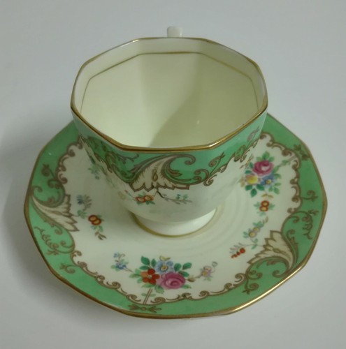 Vintage Plant Tuscan China c1930s Green Multicolored Flowers Cup and Saucer - Picture 9 of 12