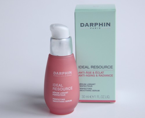 Suero suavizante perfeccionador de recursos ideales DARPHIN tamaño completo 1 fl. Oz. En caja nuevo