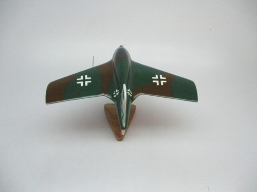 Me-163 Komet Messerschmitt Aircraft Desktop Mahogany Kiln Wood Model Small New - Picture 6 of 6