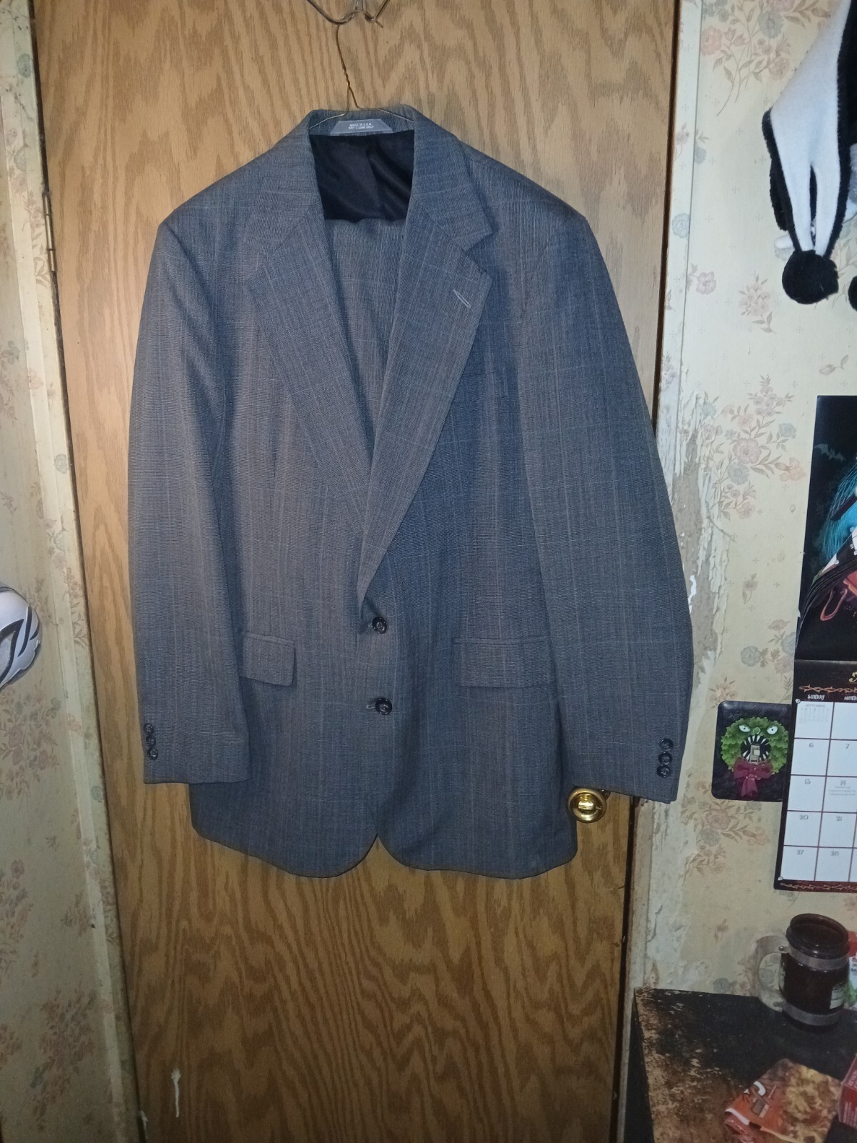 Picture 1 of 24