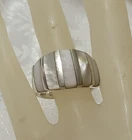 VTG ABALONE & MOTHER OF PEARL SECTION IN 925 STERLING SILVER BAND RING SIZE 7.5