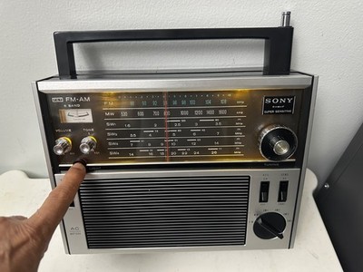 SONY 6BAND FM/AM/SW1-4  Receiver, Model TFM-1600,  Good Condition.