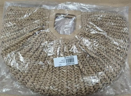 Straw Casual half moon bag - Picture 4 of 5