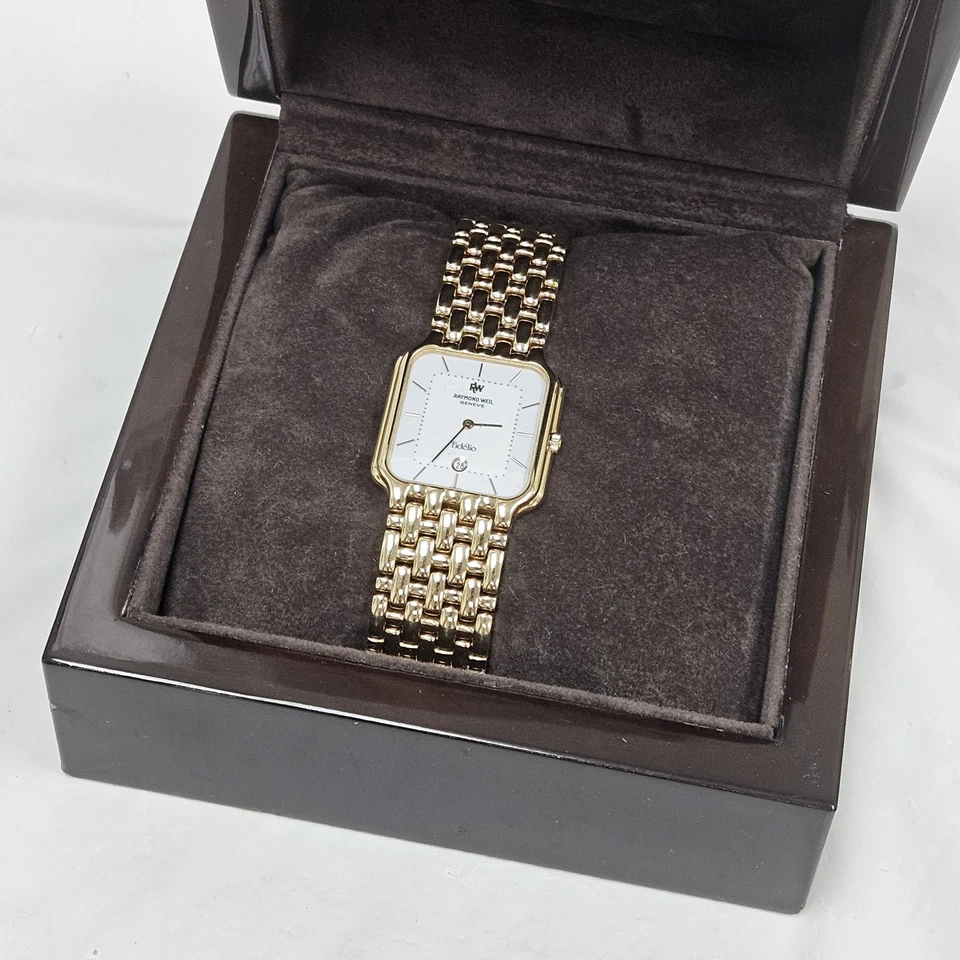 Raymond Weil Fidelio Dress Men Watch White Dial Swiss 18k Gold Plated Date 4704 - Image 2 of 4