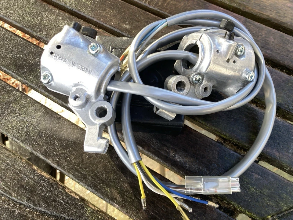 1968 - 70 年本田 CL450 CB450 CL350 CB350 CL175 - 车把开关控制 - 一对 — 第 2/4 张图片