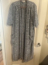 Natori II Long Robe Blue White, Short Sleeves, Tie Robe, Pockets W/ Detail