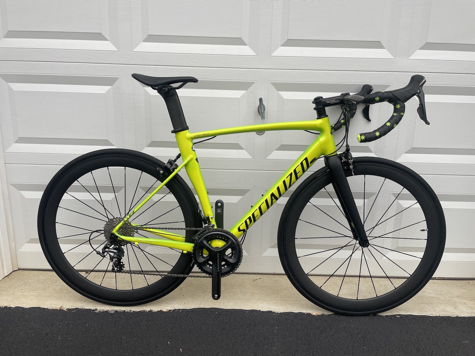 56cm Specialized Allez Sprint DSW Expert Monster Green & Team Yellow road bike Specialized
