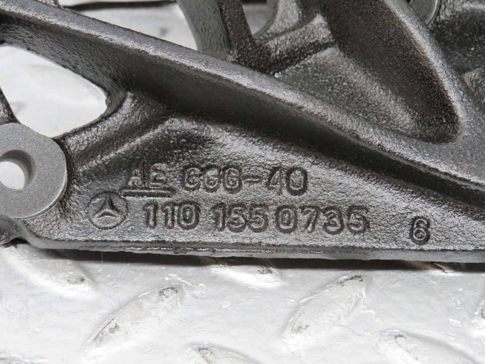 ⚙35471⚙ Mercedes-Benz R107 280SL Alternator Generator Bracket 1101550735 — 第 2/4 张图片