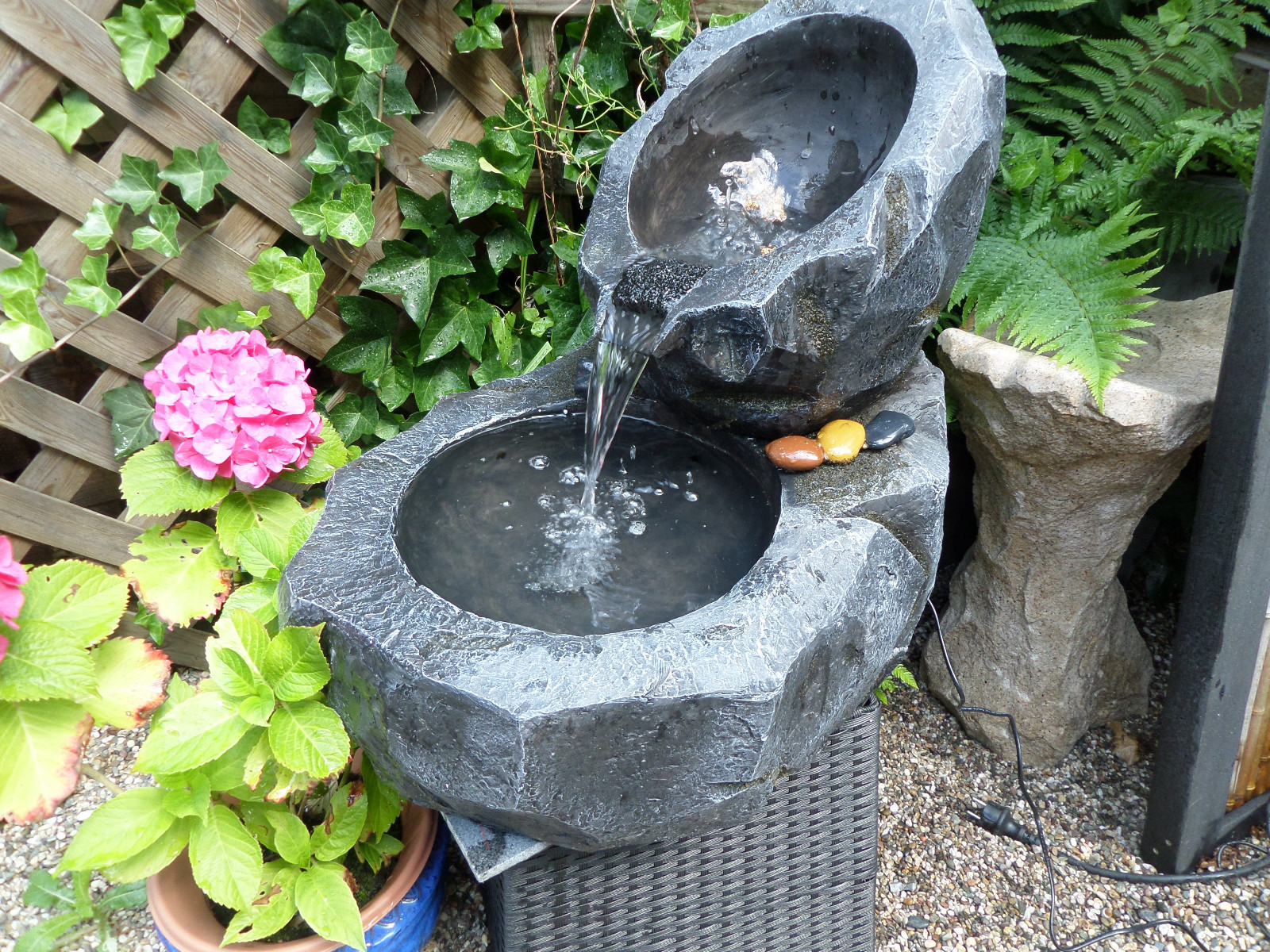 Bild 1 von 3