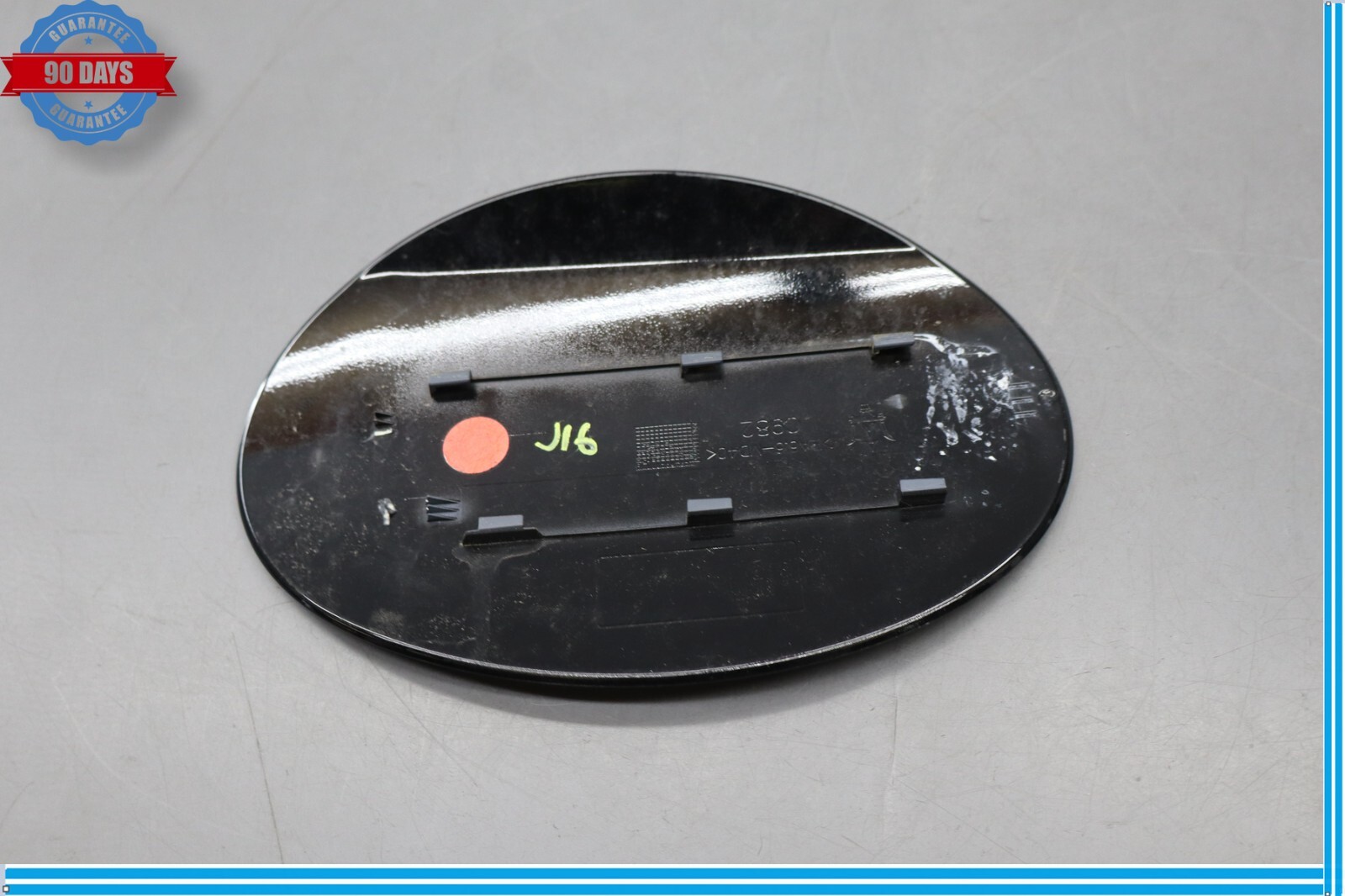 Maserati Ghibli 2014-2019 Fuel filler door cover