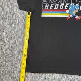 Sonic Hedgehog Sega T Shirt Medium Mens Graphic Tee Gaming Movie Cartoon Retro