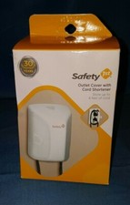 Safety 1st Outlet Cover with cord shortener 48308 Store up to 4 feet of cord