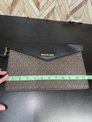 Michael Kors Black/ Brown Coated Canvas/Leather Magnet Envelope Wristlet EUC! - Picture 11 of 11