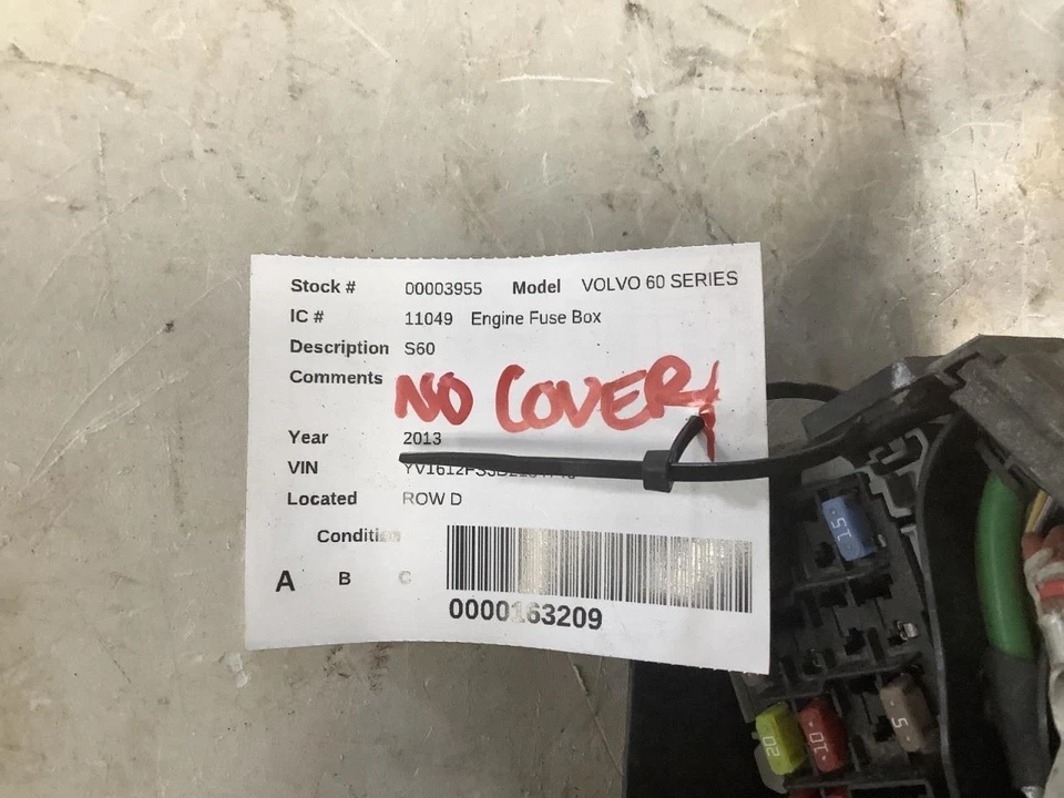 Caja de fusibles motor S60 compatible con 12-13 VOLVO 60 SERIES 337248 Foto 3 de 4