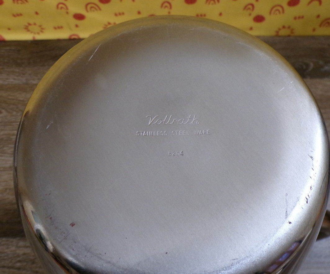 VOLLRATH Vintage Stainless Steel Ware 8204 Large 4 Qt Pitcher Commercial Grade