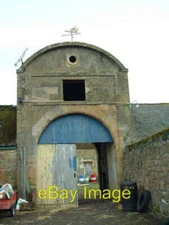 Photo 6x4 Balass Farm Cupar Archway (complete with wind vane and TV aeria c2006