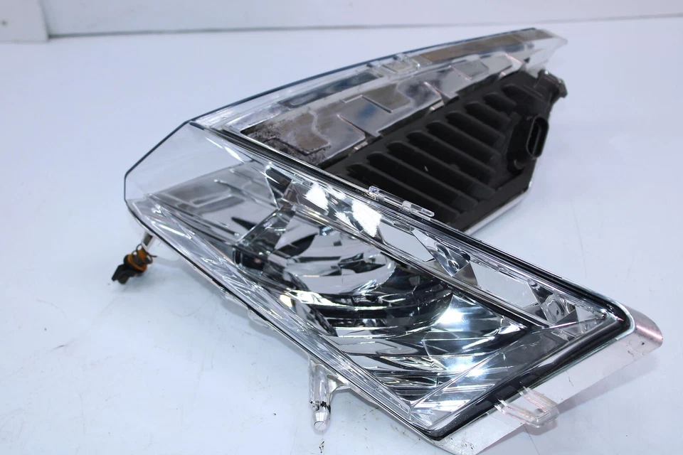 Polaris SwitchBack 800 Pro S 2016 luz delantera lámpara faro 2414096 Foto 3 de 4