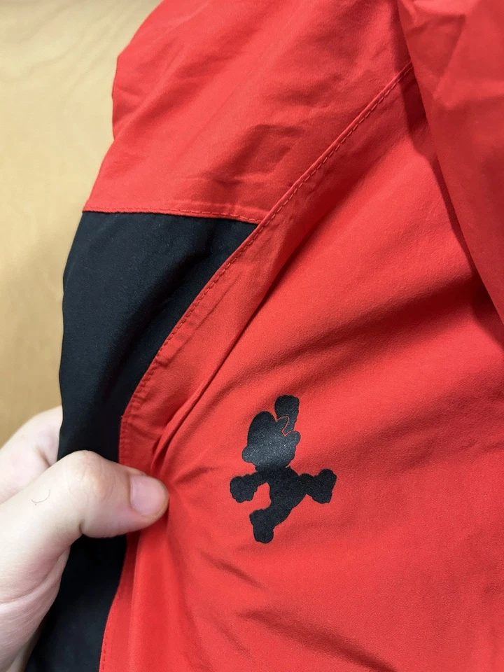 Jaqueta vintage Nintendo Employee XL Wii Mario Team 365 forrada de malha com capuz capa de chuva - Imagem 3 de 4