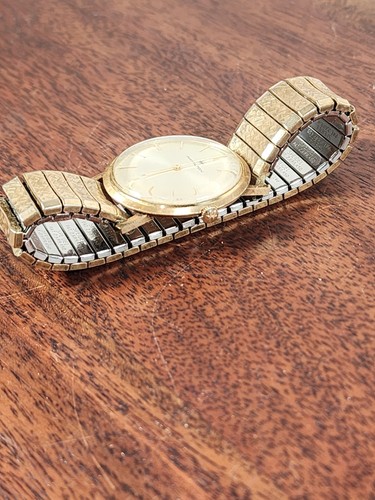Hamilton 14 Karat Gold Watch 1960's Vintage Needs Servicing or for Parts - Picture 4 of 9